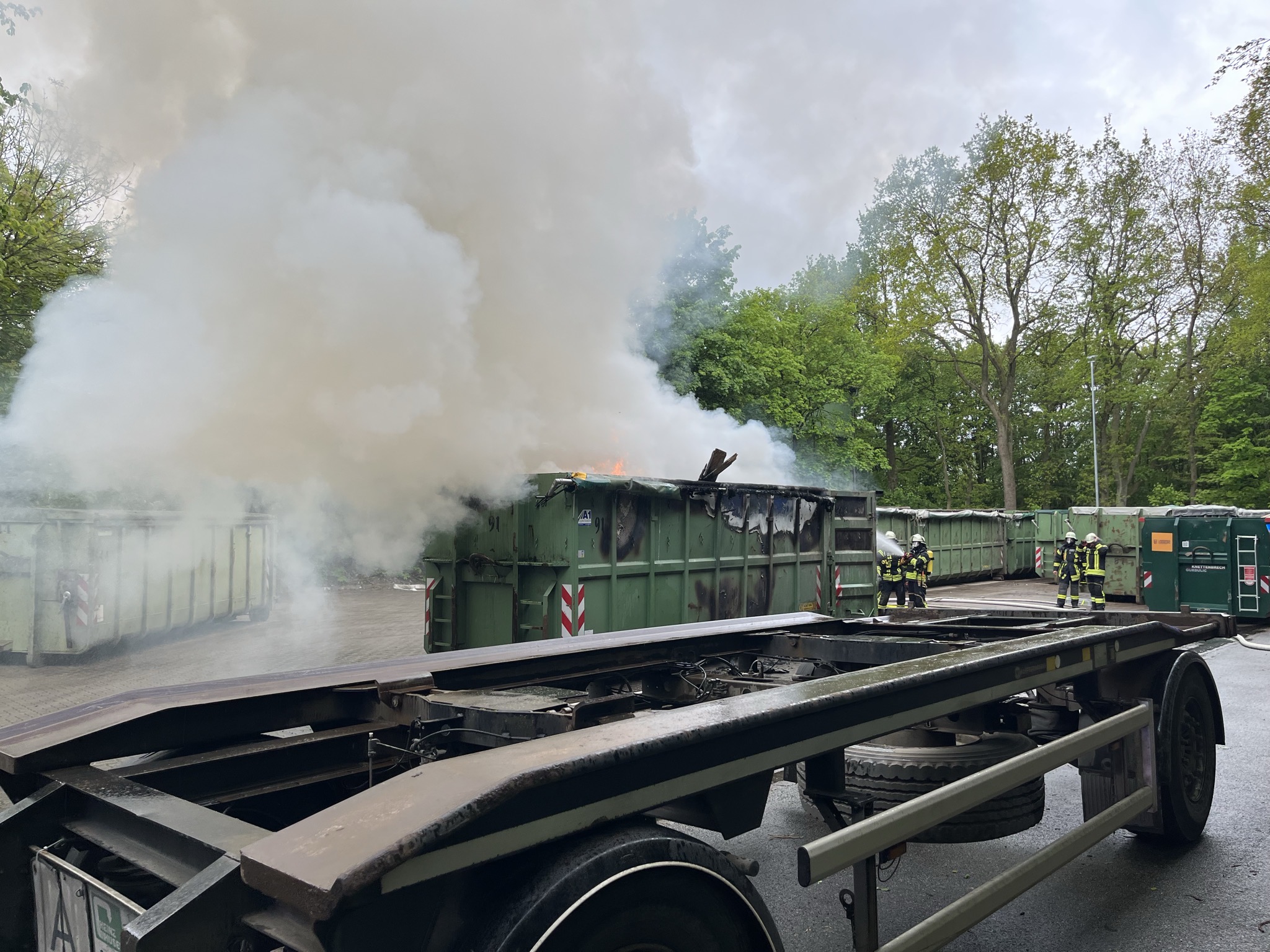 Einsatzfoto F3 - Feuer in/an Gebäuden - ...