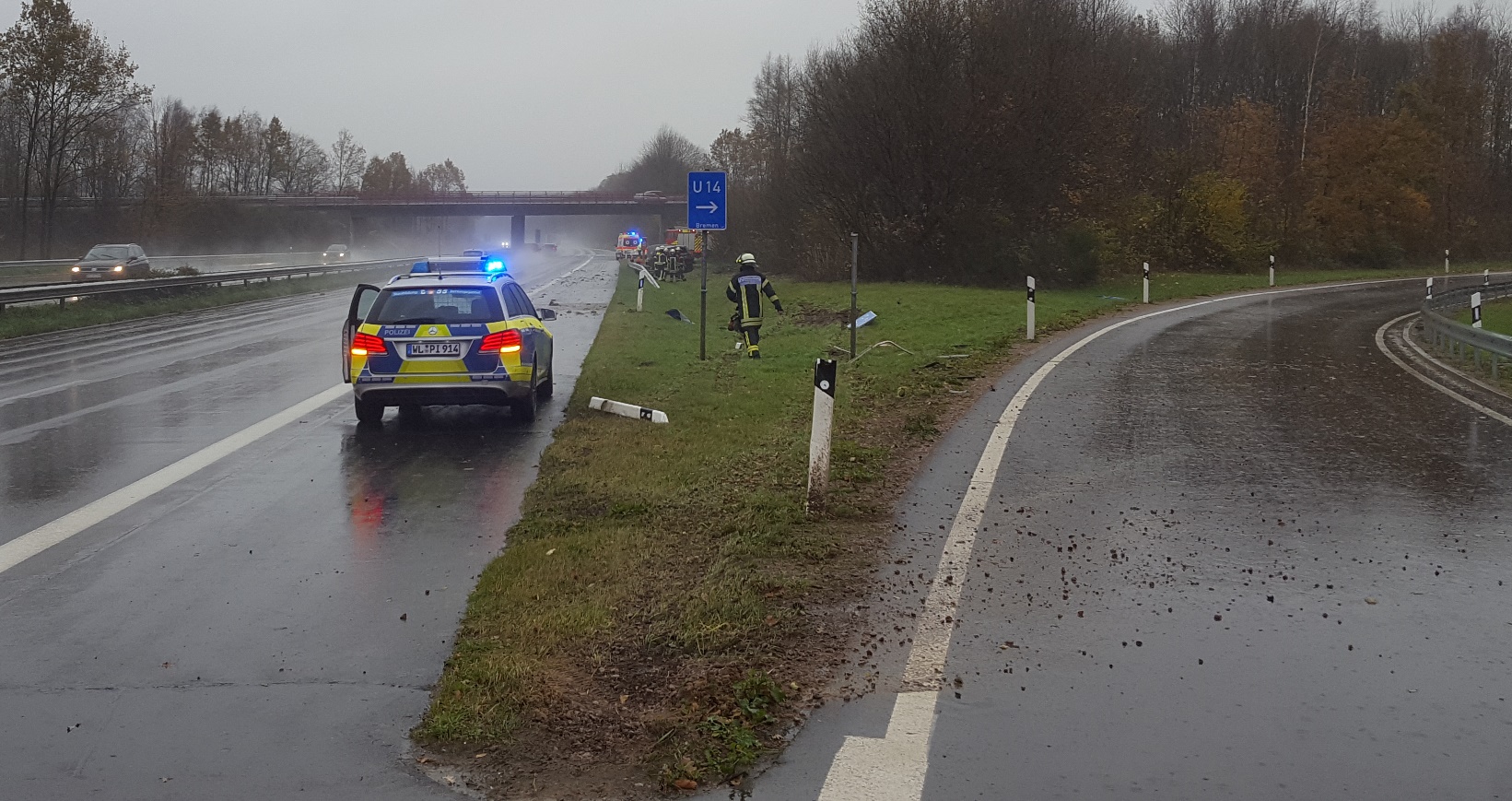 Verkehrsunfall Person klemmt Verkehrsunfall Person klemmt