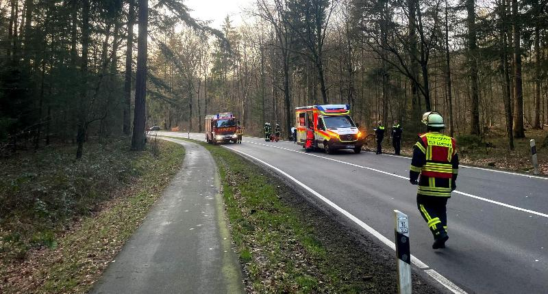Verkehrsunfall Person klemmt Verkehrsunfall Person klemmt